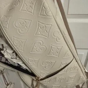 Juicy Couture | Bags | Juicy Couture Cream Quilted Heart  display picture 2